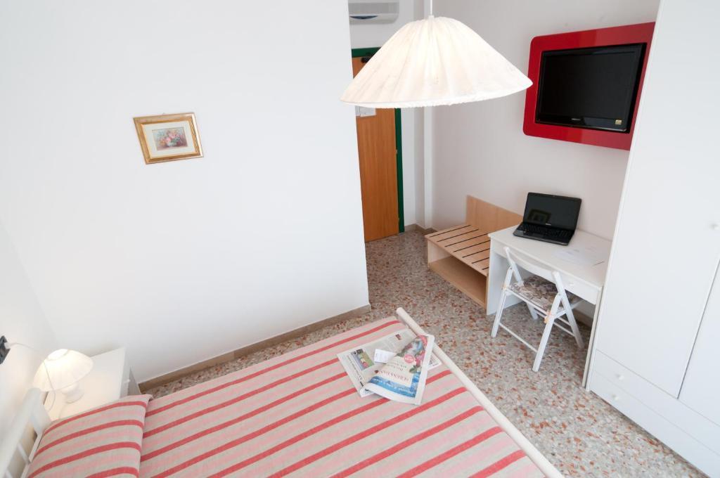 Hotel Milan Rosolina Mare Room photo